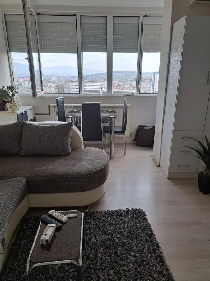 Apartman Sa Panoramom Kruševac Exterior foto